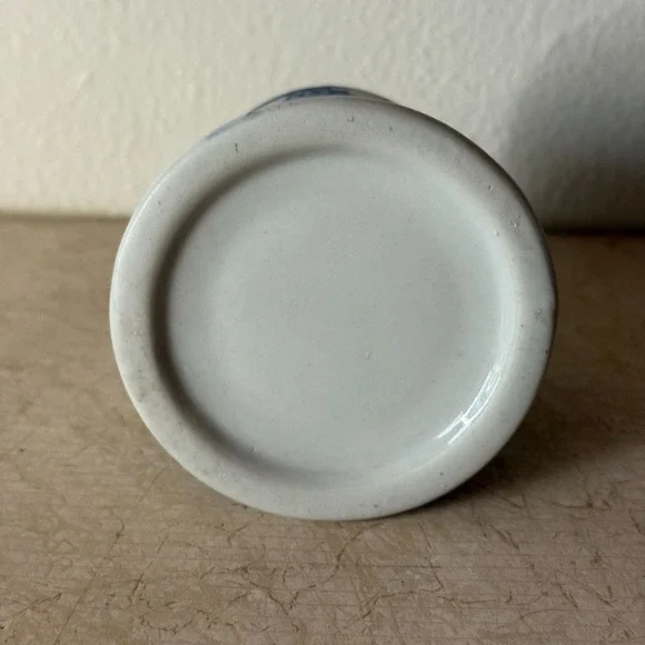 Vintage Japanese Blue & White Porcelain Brush Holder Candle Stand bamboo holder‎ - Picture 6 of 6